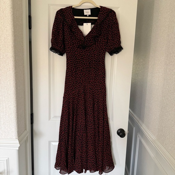 NWT Reformation Viral Women's Evra Lace Trim Open Back Maxi Dress Size 2 - Picture 8 of 14